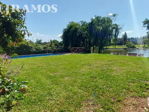 Santa Catalina, Villanueva. A Laguna.