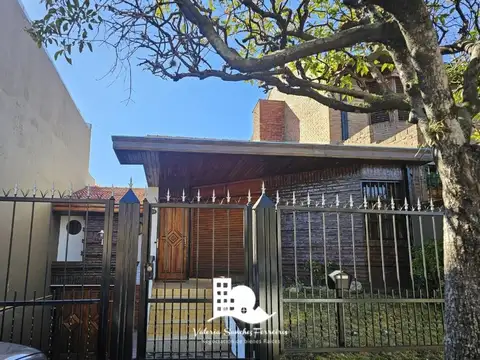 Casa en Venta en Quilmes Oeste, USD 220.000