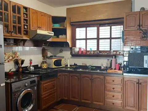 Depto Tipo Casa en Venta de 4 ambientes