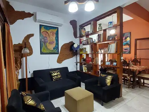 Casa en Lanús Este San Lorenzo 1854