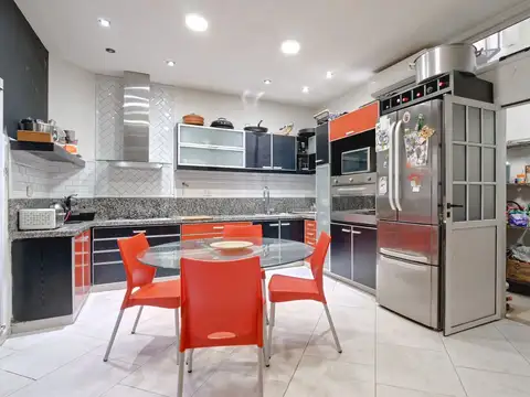 Casa en Venta en Villa Devoto, USD 300.000