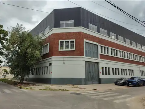 Excelente depósito en Villa Lugano