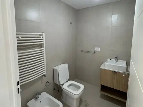 VENTA DEPTO 3 AMB A ESTRENAR EN POZO