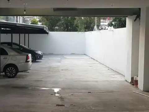 Cochera en Venta en La Plata [Cod: 7253-422]