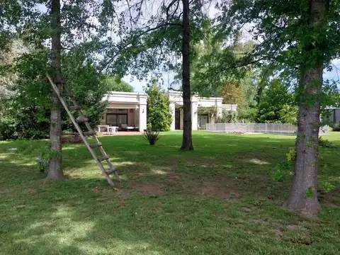 Casa en Alquiler Temporal en Pilar, USD 4.500