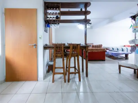 San Martín 100