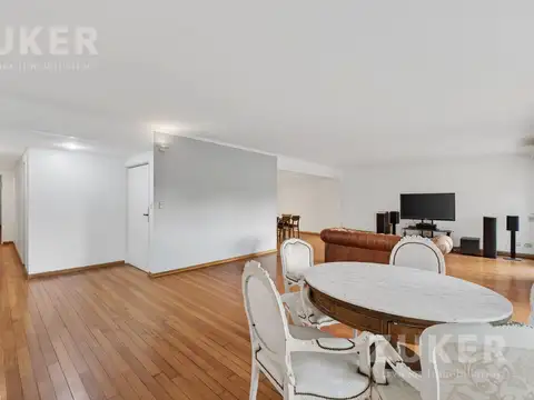 Departamento 5 ambientes con 4 baños