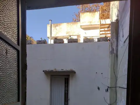 CASA EN VENTA 3 DORMITORIOS LA TABLADA