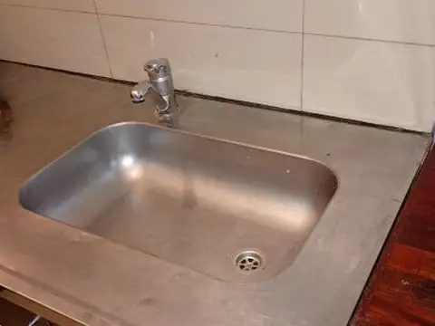 Depto Tipo Casa 3 ambientes con 2 baños