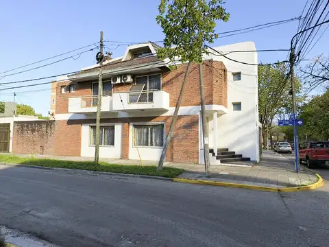 Casa EN VENTA - SANTOS LUGARES