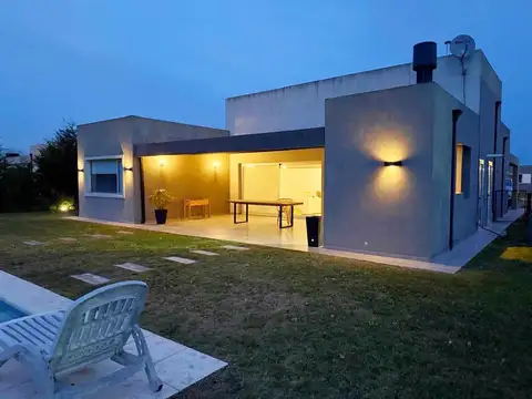 VENTA CASA CANNING