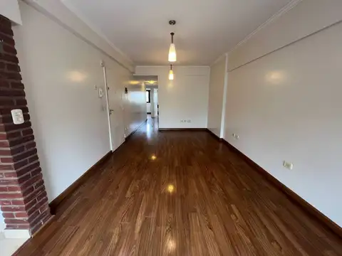 Avenida Salvador María del Carril 2700