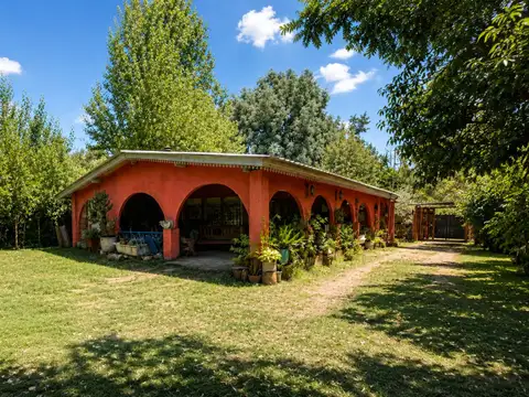 VENTA CASA QUINTA 4 AMBIENTES CAÑUELAS MAS CABAÑA