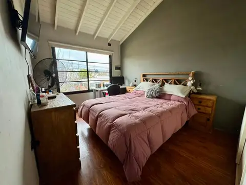 ALQUILER CASA 3 AMBIENTES CON COCHERA - ESCOBAR