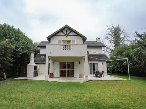 Casa en Venta en Manuel Alberti, USD 225.000