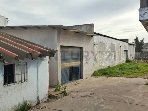Av. del Libertador , Piso 0