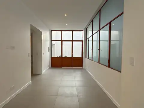 Depto Tipo Casa en Venta al Este