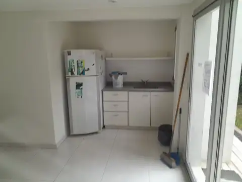 Dorrego 1800, Piso 1