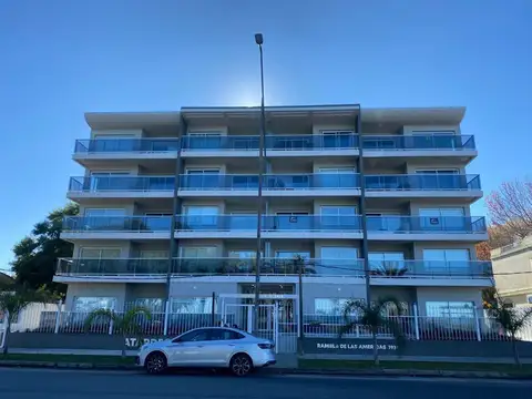 Venta Apartamento 2 Dormitorios. Rambla de Colonia