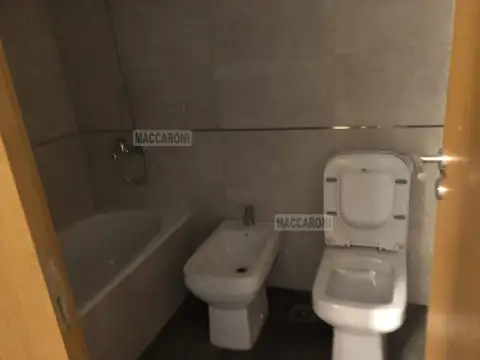 Oficina en Venta al Noreste