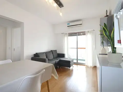 Departamento Dos Ambientes Con Baulera Caballito