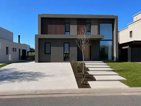 Casa en Venta en Nordelta Carpinchos, Nordelta