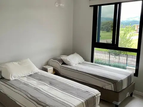 VENTA! Monoambiente amoblado en San Lorenzo Chico - PORTO
