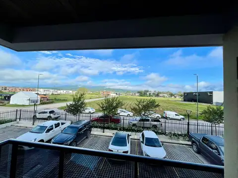 Av Yerba Buena 100