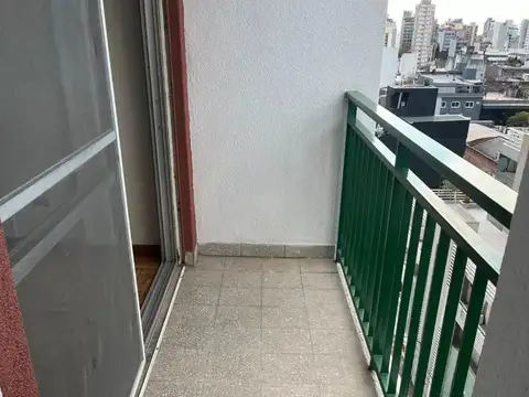 venta de departamento 2 ambientes balcon al frente quilmes