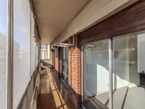 Departamento 4 ambientes con 2 baños
