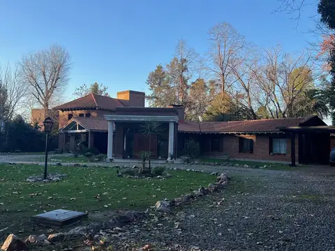 Casa en Venta en Highland Park Country Club, Del Viso