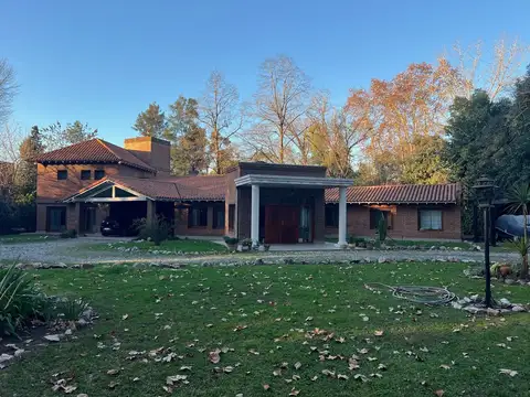 Highland Park CC 100