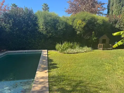 Casa 6 ambientes con 3 baños