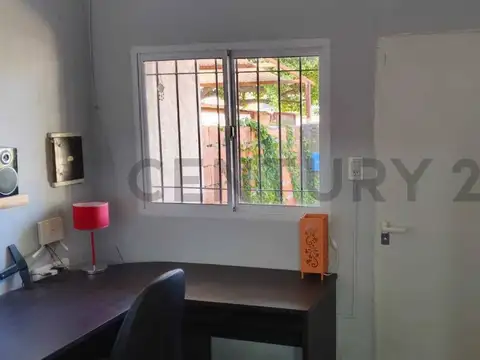 Sarmiento 400, Piso 0