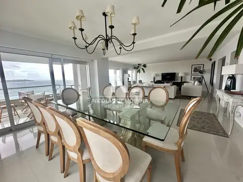 Departamento 4 ambientes con 4 baños