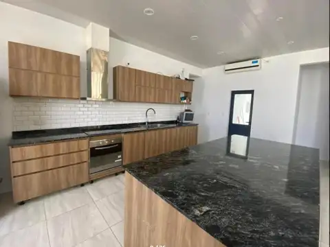 ¡EXCLUSIVA CASA EN HORIZONTES AL SUR - GUERNICA!