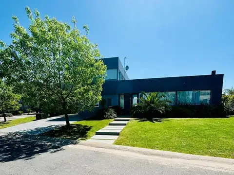 Casa en Venta en Villanueva, USD 415.000