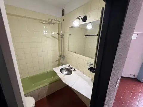 Cosquín 700, Piso 2