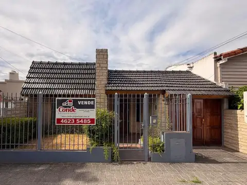 Casa tipo P.H. 3 ambientes - Castelar Norte