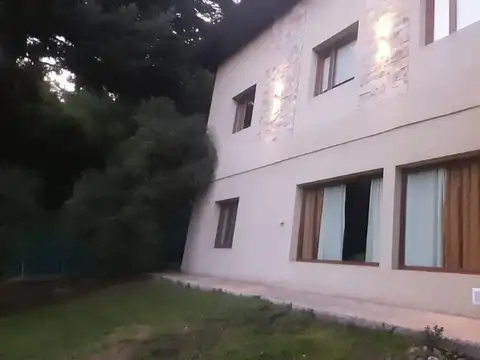 Casa en Venta en Esquel, USD 460.000