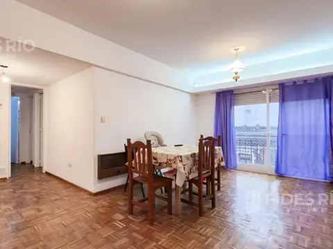 ENTA – Departamento de Dos Dormitorios y Comodín con Balcones al Frente en Barrio Centro