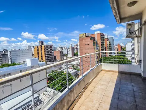 Departamento en Alquiler con 1 cocheras
