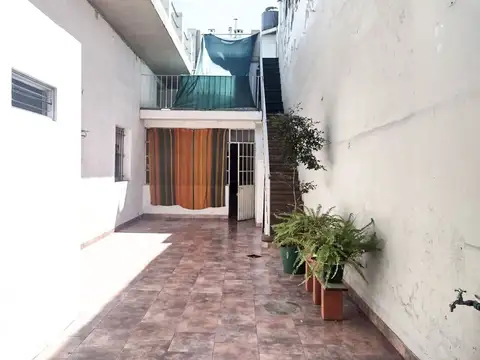 CASA 4 AMBIENTES VENTA EN ALMAGRO