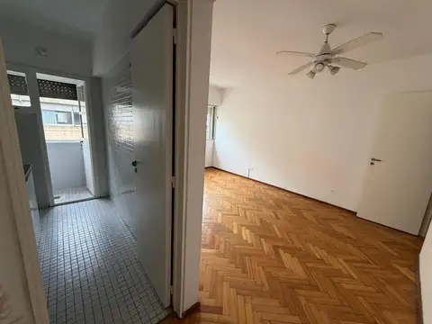 Departamento en Alquiler en Balvanera, $ 820.000