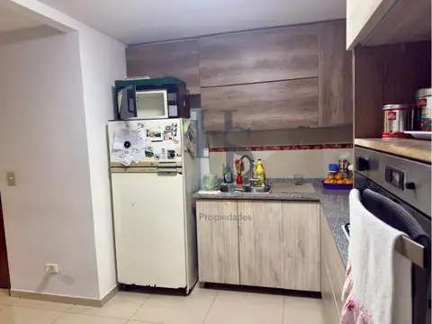 Casa 3 ambientes con 2 baños