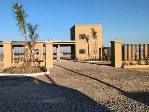 Lote en venta Estancias de Domselaar 10 x38 oportunidad 