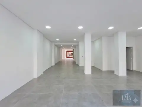 Avenida General Indalecio Chenaut 1700
