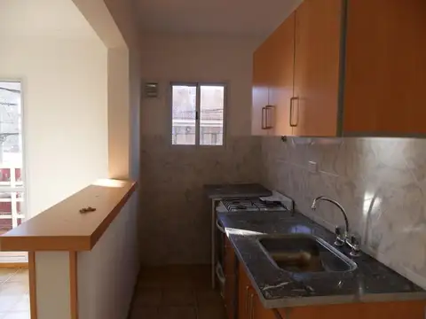 Departamento 2 ambientes con 1 baño