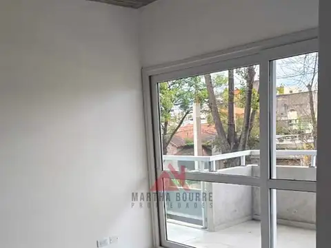 Departamento en Venta en Barrio Parque, USD 95.000