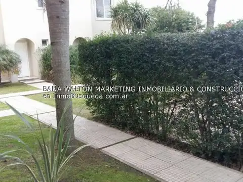 Casa 2 ambientes con 1 baño